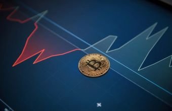 Bitkoin 3 %-dən çox ucuzlaşıb