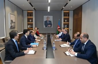 Ceyhun Bayramov Bağdad Amreyevin rəhbərlik etdiyi nümayəndə heyətini qəbul edib