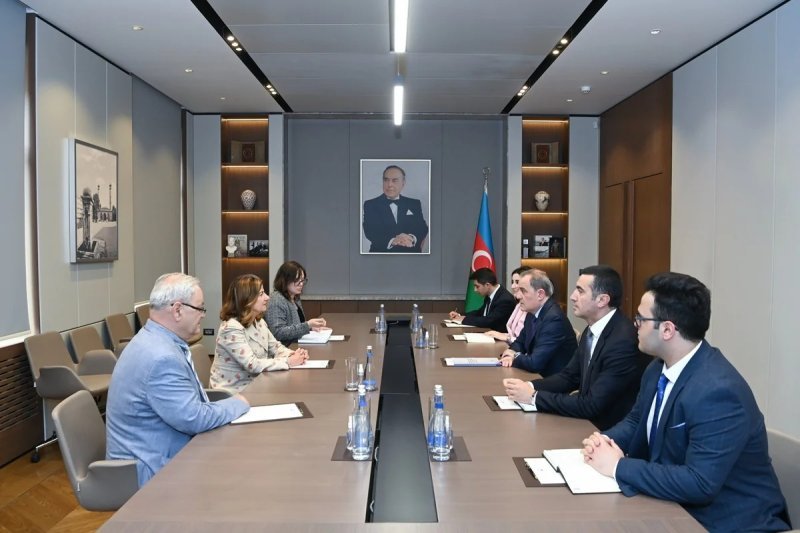 Ceyhun Bayramov Katrin Bomberger ilə görüşüb