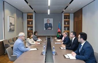 Ceyhun Bayramov Katrin Bomberger ilə görüşüb