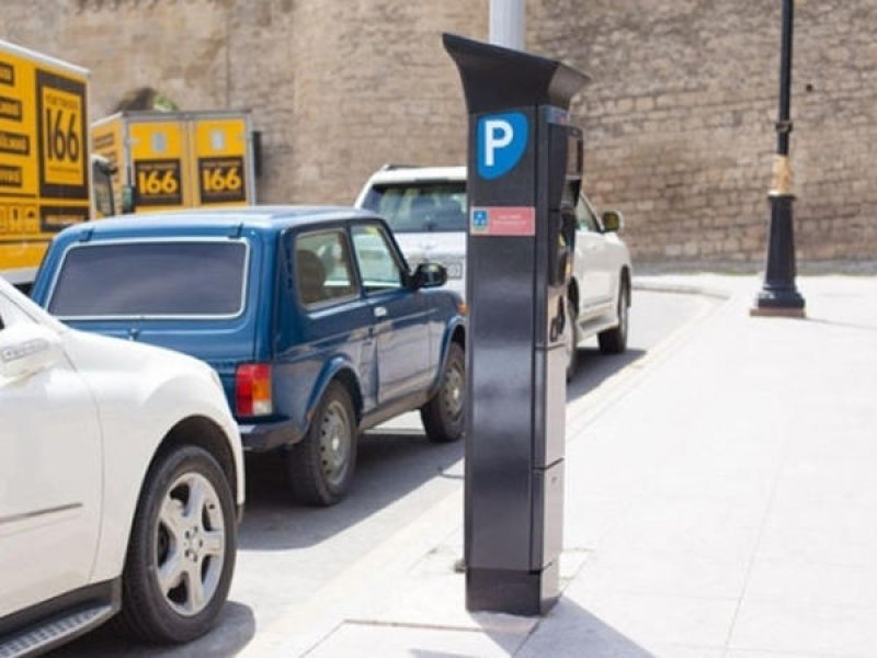 Dövlət qurumları üçün xidməti parklanma yerlərinin siyahısı və ünvanları təsdiqlənib