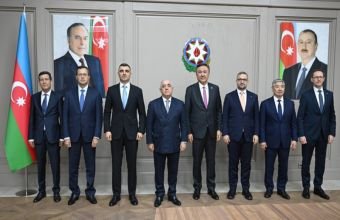 Əli Əsədov Bakıda TDT ölkələrinin mərkəzi bank rəhbərləri ilə görüşüb