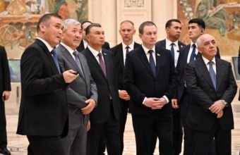 Əli Əsədov Daşkənddə İslam Sivilizasiyası Mərkəzi ilə tanış olub