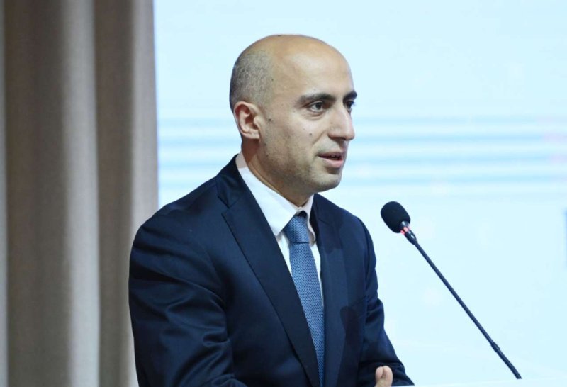 Emin Əmrullayev: Təhsil sistemində sistemli korrupsiya mövcud deyil