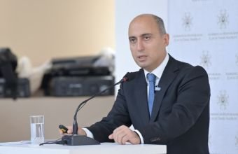 Emin Əmrullayev: Uşaqların yarısı məlumatı sosial mediadan alır