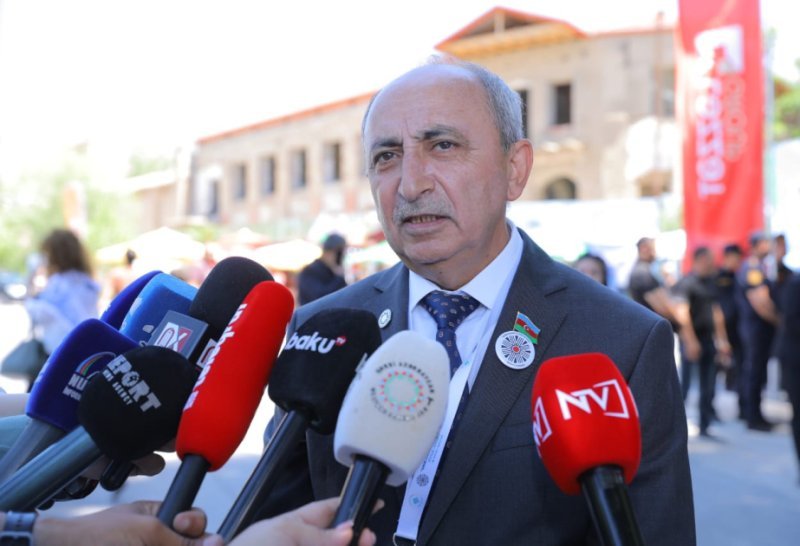 Əziz Ələkbərli: Ermənistan Qərbi azərbaycanlıların öz yurdlarına qayıdışına şərait yaratmalıdır