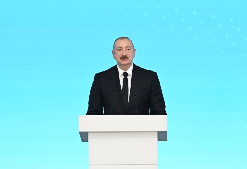 İlham Əliyev: Donald Tramp enerji məsələsini yenidən normal məcraya qaytarıb