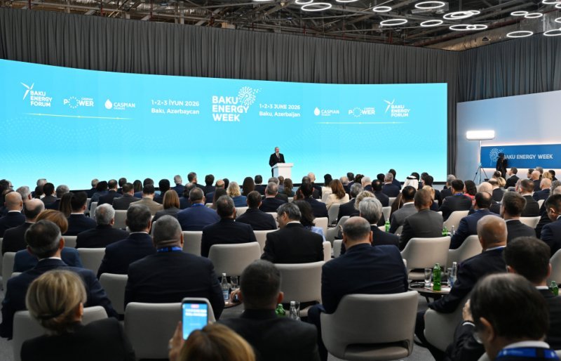 İlham Əliyev: Qlobal enerji təhlükəsizliyinə töhfəmiz mütləq artacaq