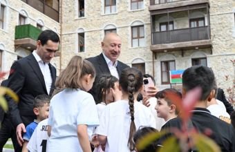 İlham Əliyev Şuşada uşaqlarla görüş barədə paylaşım edib