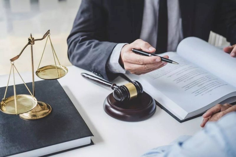 İşçini başqa işə müvəqqəti keçirmə hansı halda mümkündür? -