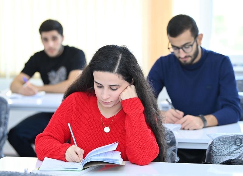 İyulun 13-dən tələbələrin yerdəyişməsi üzrə sənəd qəbuluna başlanılır