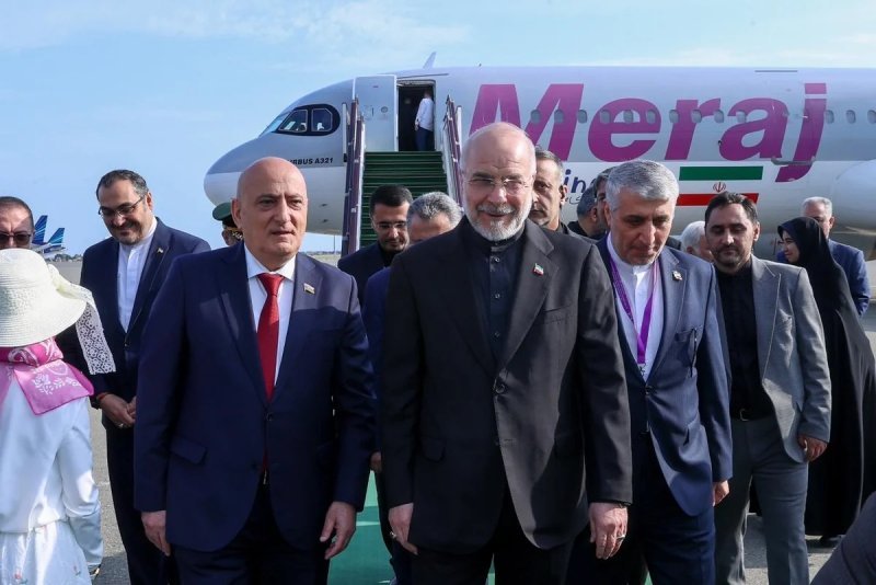 Məhəmməd Baqer Qalibaf Azərbaycana işgüzar səfərə gəlib
