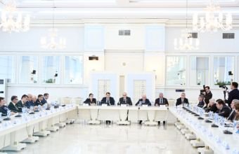 Milli Məclisdə kitabxana sisteminin aktual məsələlərinə həsr olunmuş ictimai müzakirə keçirilib