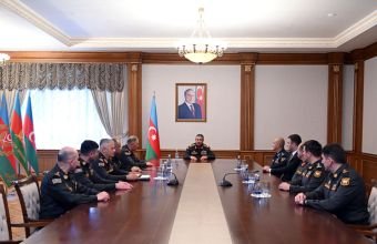 Müdafiə Nazirliyinin hərbi qulluqçularına ali hərbi rütbələr təqdim edilib -