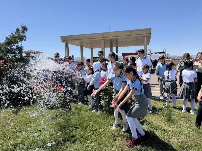 Naxçıvan şəhərində uşaqlar fövqəladə hallara hazırlıqla tanış oldular -