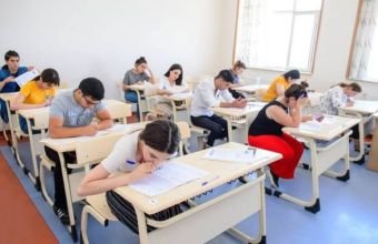 Naxçıvanda Azərbaycan dili üzrə ikinci cəhd imtahanı keçirilib -