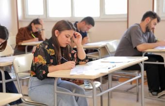 Naxçıvanda Azərbaycan dili üzrə ikinci cəhd imtahanı keçirilir