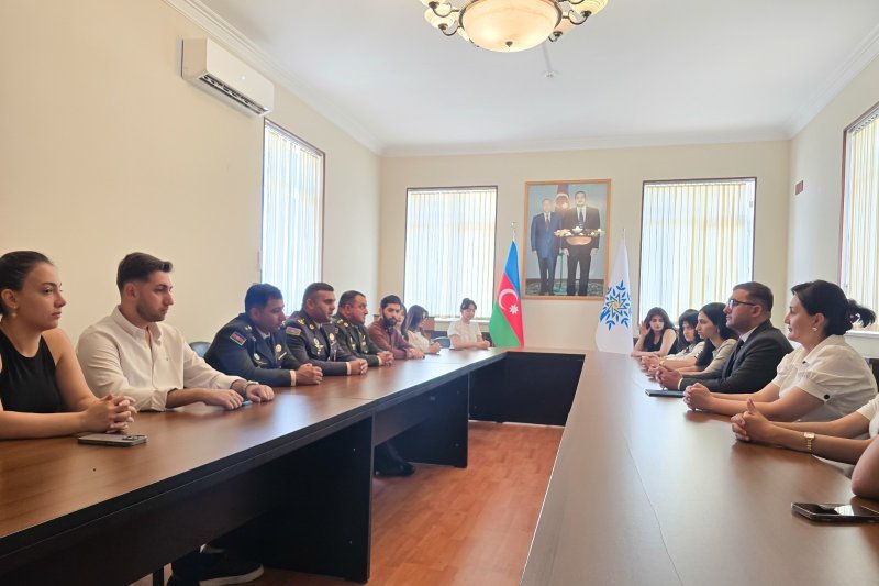 Naxçıvanda gənclərin müharibə iştirakçıları ilə görüşü təşkil olunub -