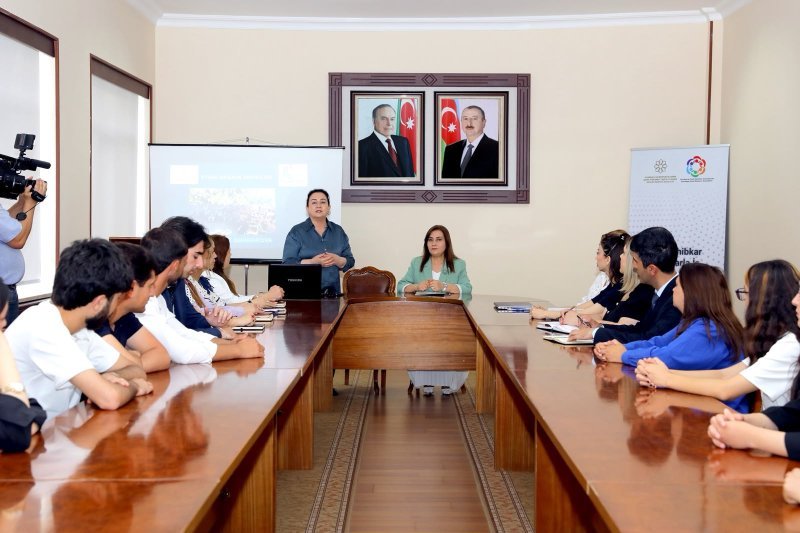 Naxçıvanda “İctimai İnkişafın Aspektləri” mövzusunda ustad dərsi keçirilib -