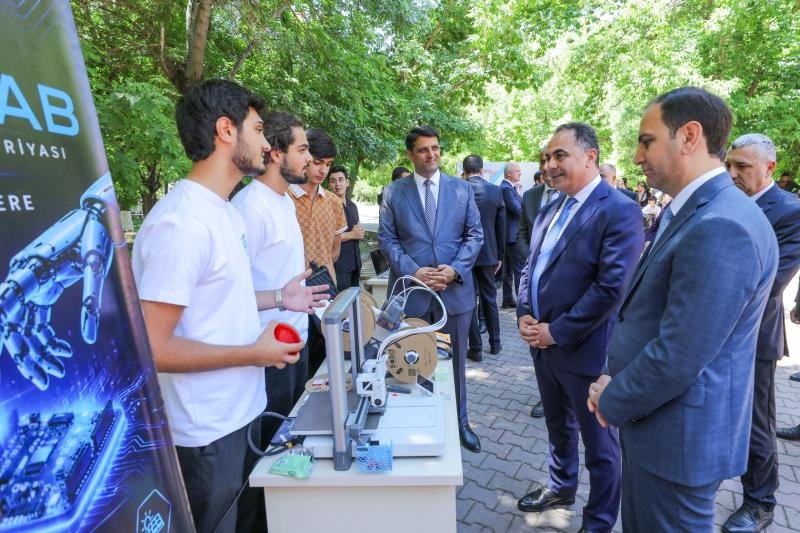 Naxçıvanda “Karyera sərgisi 2026” keçirilib -