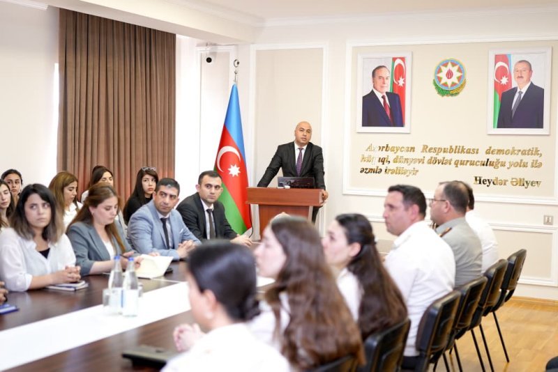 Naxçıvanda sosial media etikası və hüquqi məsuliyyət müzakirə olunub -