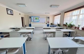 Naxçıvanda təhsil müəssisələrində yeni laboratoriyalar yaradılıb -
