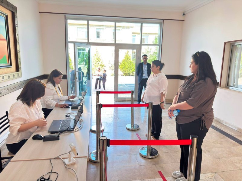 Naxçıvanda təhsilverənlərin sertifikatlaşdırma prosesi davam edir -