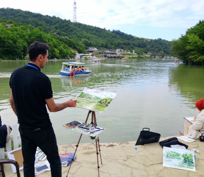 Naxçıvanlı rəssamlar beynəlxalq sulu boya festivalında iştirak ediblər -