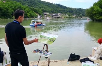 Naxçıvanlı rəssamlar beynəlxalq sulu boya festivalında iştirak ediblər -