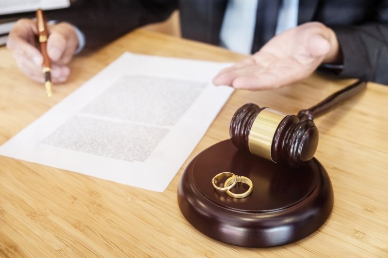 Ötən il 20 ildən çox davam edən nikahlar arasında neçə boşanma olub?