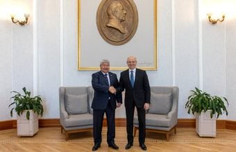 Pərviz Şahbazov Taalaybek İbrayevlə görüşüb