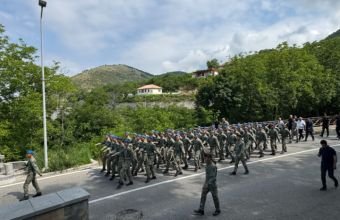Silahlı Qüvvələr günü Laçında hərbçilər yürüş ediblər