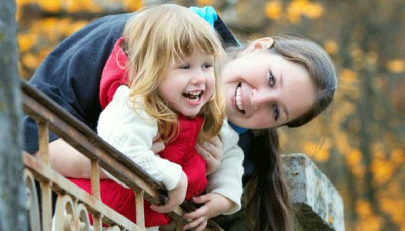 Son altı ayda Azərbaycanda 73 uşaq övladlığa verilib