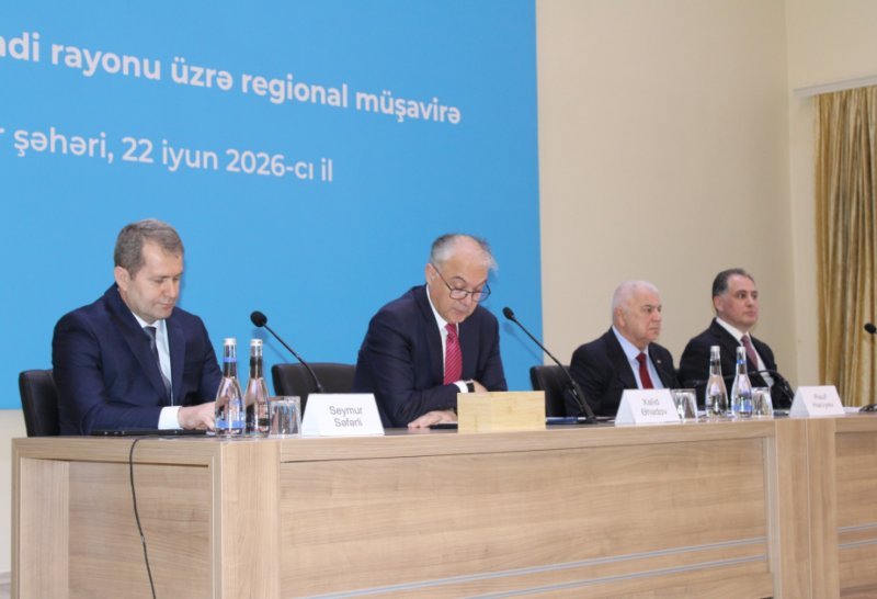 Xalid Əhədov: "Dövlət Proqramı yüksək əlavə dəyər əsaslı kənd təsərrüfatı hədəfləyir"