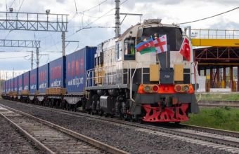 ADY iyunda 1,6 milyon tondan çox yük daşıyıb