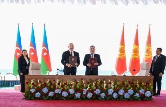 Azərbaycan ilə Qırğızıstan arasında imzalanmış sənədlər mübadilə edilib -