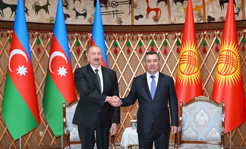 Azərbaycan və Qırğızıstan arasında müttəfiqlik münasibətləri haqqında Müqavilə imzalanıb