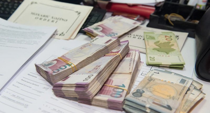 Azərbaycanın daxili dövlət borcu 7 % azalıb
