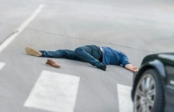 Culfada avtomobil piyadanı vuraraq öldürüb