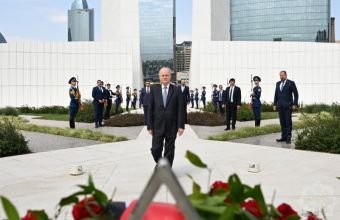 Fələstinin Baş naziri Bakıda Zəfər parkını ziyarət edib