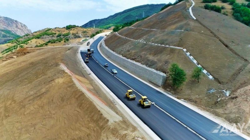 Füzuli-Xocavənd avtomobil yolunda işlərin 34 %-ə yaxını tamamlanıb