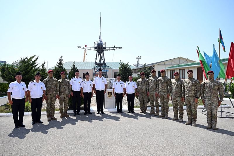 HDQ-də dalğıc kursunun növbəti buraxılış mərasimi keçirilib -
