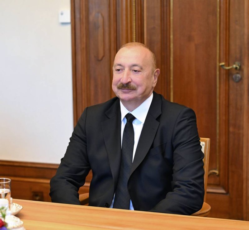 İlham Əliyev Almaniyaya səfərinə dair video paylaşıb