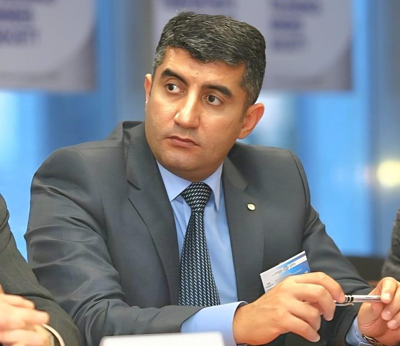 İslahata bəlkə özümüzdən başlayaq...