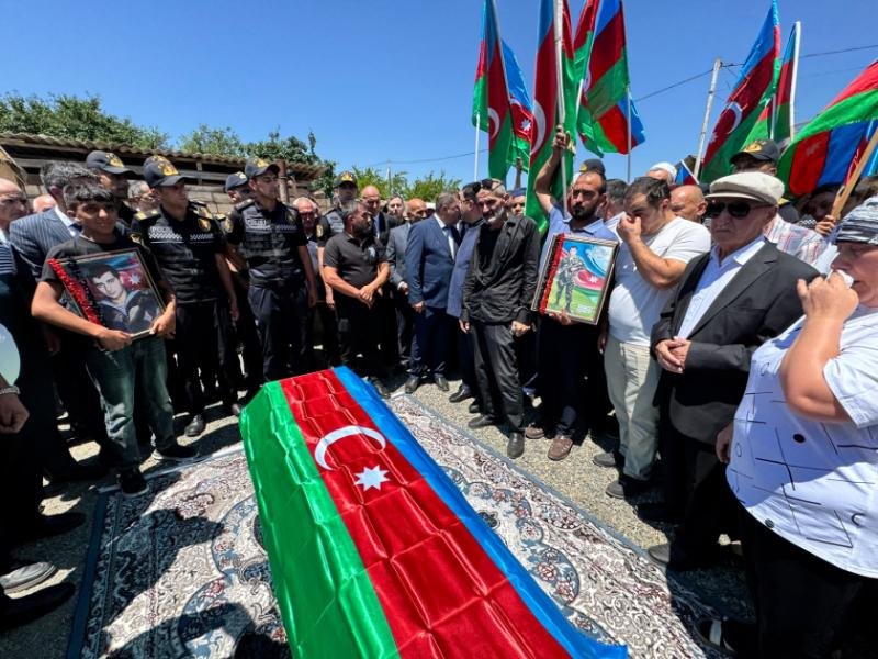 İtkin-şəhid Rauf Əhmədov Goranboyda dəfn edilib