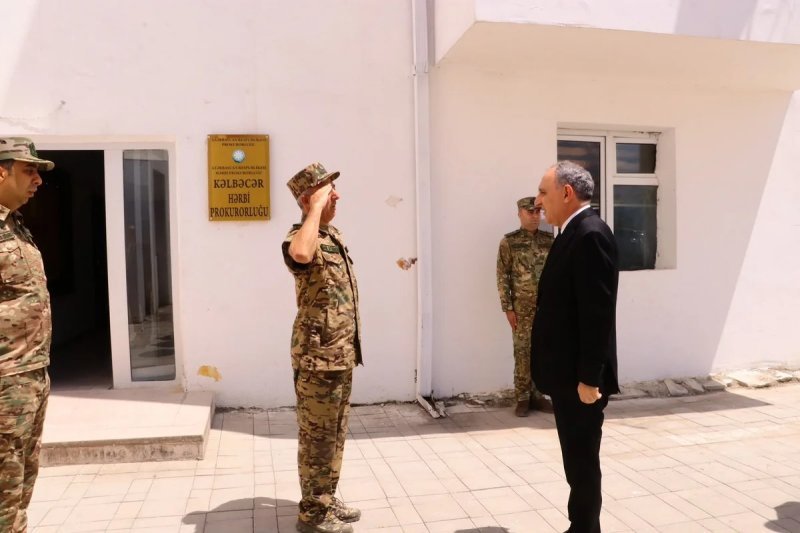 Kamran Əliyev Kəlbəcərdə prokurorluq oraqanlarının xidməti fəaliyyəti ilə tanış olub