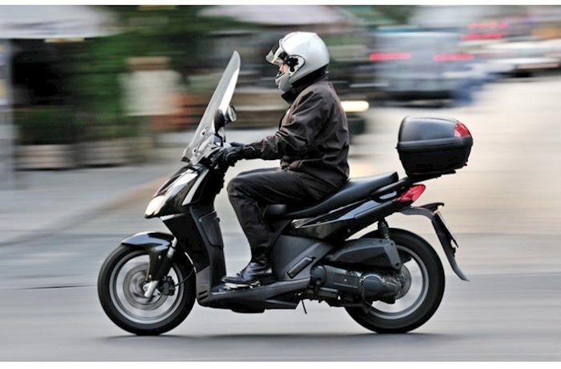 Moped sürücüləri üçün yeni tələblər müəyyənləşir