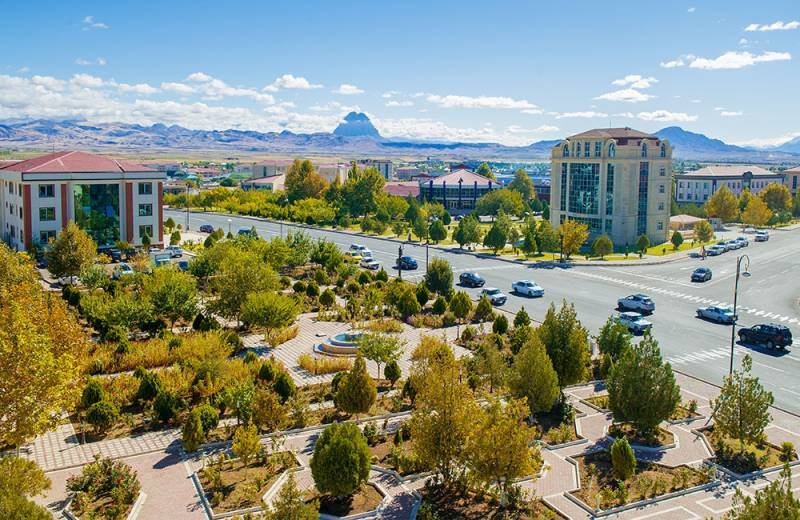 Naxçıvanda daşınmaz əmlakın dövlət qeydiyyatı 16% artıb