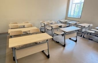 Naxçıvanda məktəblərə 500-dən artıq yeni şagird partası verilib -