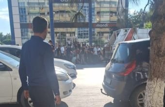 Naxçıvanda yük avtomobili iki piyadanı vurub